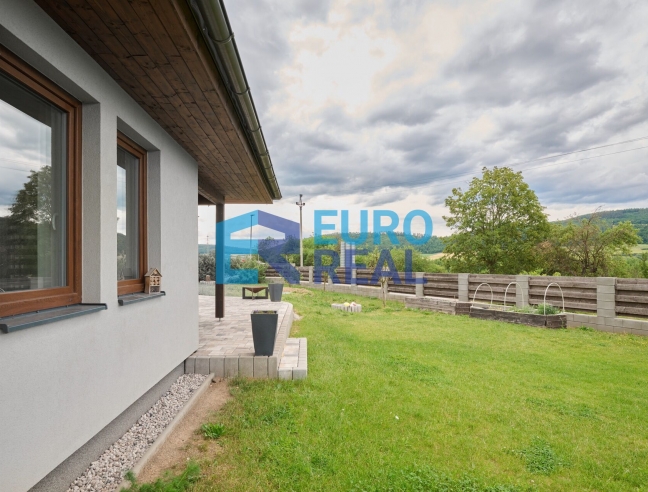 Rodinný dům 4+KK, 125 m² se založenou zahradou, pozemek 753 m²